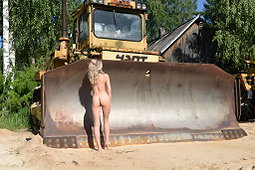 Load...