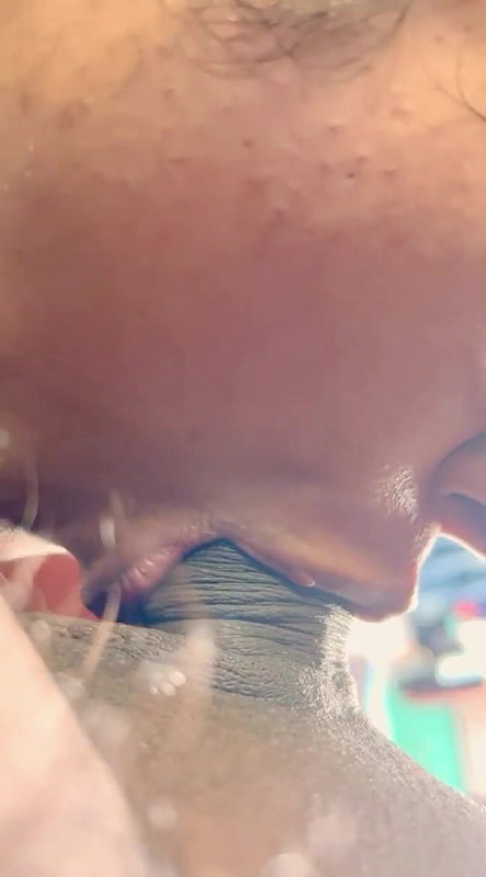 hot Desi girl sucking lund