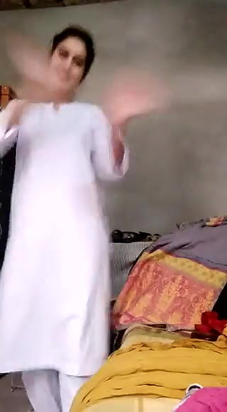 Vid  bigboobs sister old collection