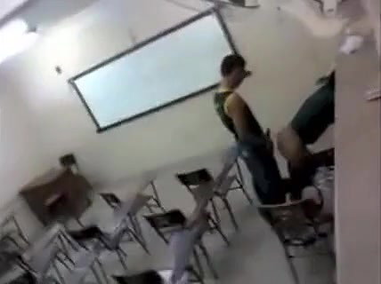 desi collage lovers caught in lecture hall