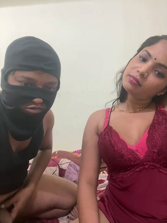 Beautiful Girl Giving Blowjob to her Husband Small Cock