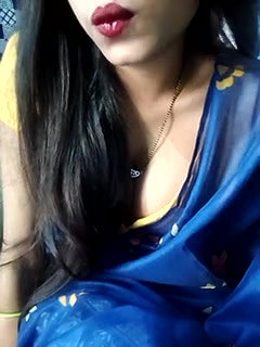 married jasika bhabhi showing boobs