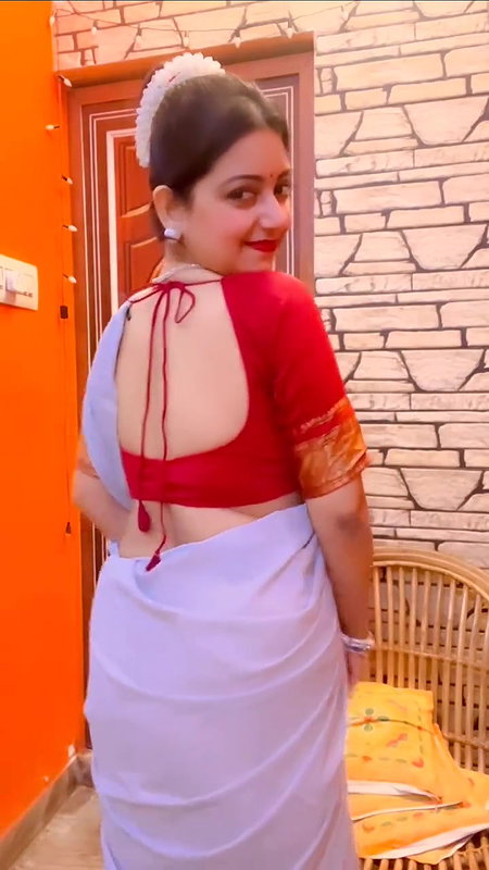 Rupsa saha hot