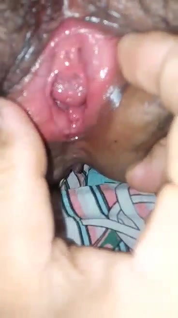 Burma girl tigh tpussy