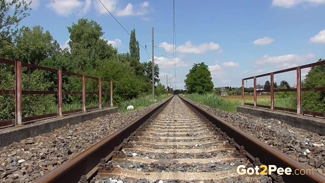 Antonia Sainz relieves herself on train tracks