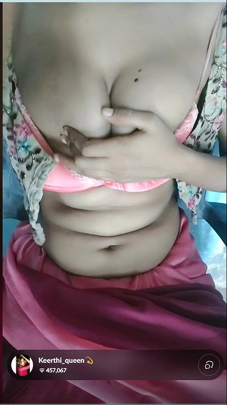 sexy boobs show on cam