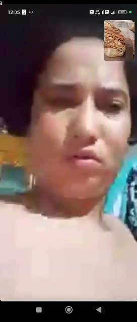 Tanker Bhabi Showing