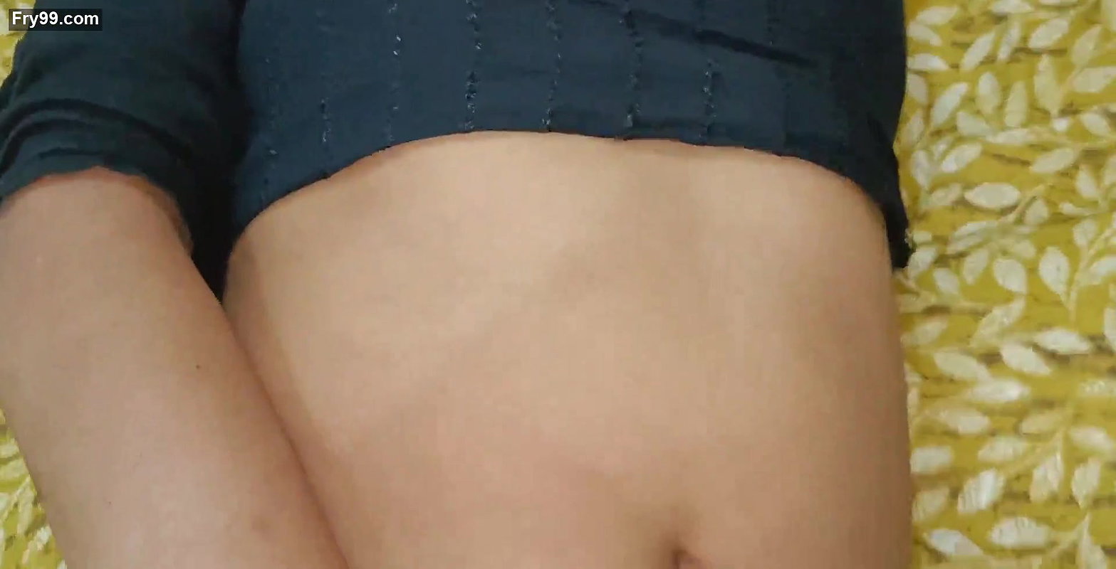 Hot 18 yers young Indian Desi village girlfriend was fucking on hostel with boyfriend clear Hindi audio