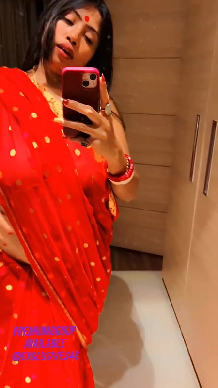 Insta model moumiits Moumita nude video 4