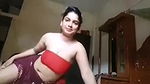 Desi lady showing boobs