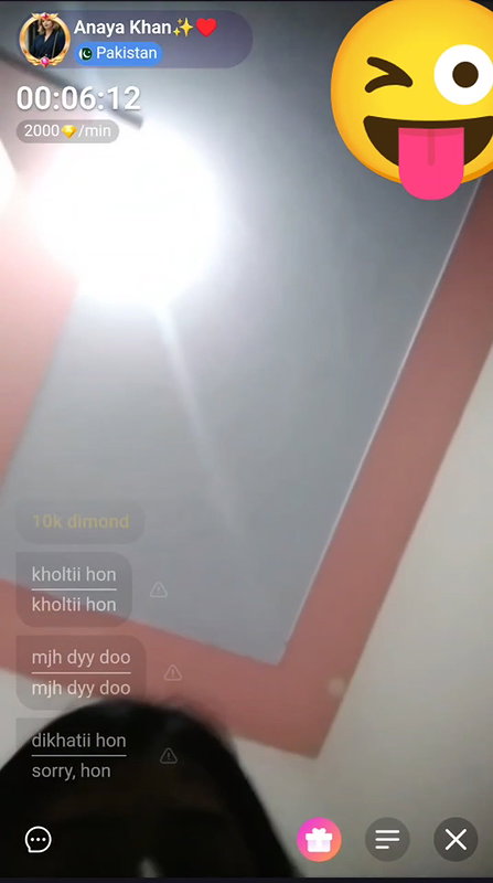 Anaya Khan chamet 1
