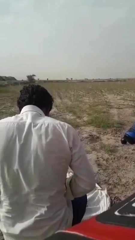 Rajasthani gudiya fucking in outside rode public