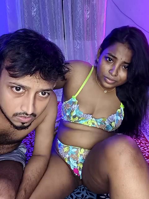 GF in Bikini Kissing BF