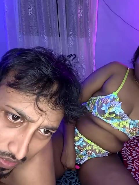 GF in Bikini Kissing BF