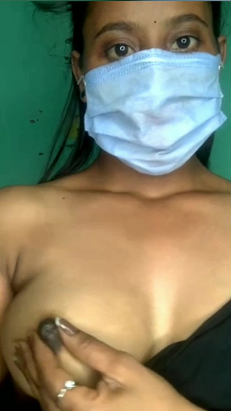 cute priya babe boobs open