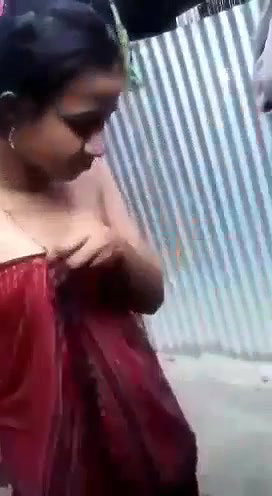 Bangla Teen Village Girl Showcasing Her Nude Hot Body