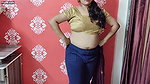 Kareena Kapoor Chammak Challo Song STYLE Saree Draping Navel Queen Of Insta Meher Pal
