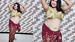 Kareena Kapoor Chammak Challo Song STYLE Saree Draping Navel Queen Of Insta Meher Pal