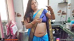 My Make Up Kit Main Itni Sundar Hu May Kya Karu