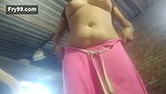 Desi village aunty open her sare