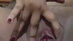 kapde kholke chut dikhayi