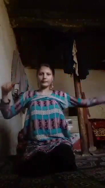 muslim nude girl dressing