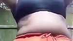 sharp boob show by bhabhi