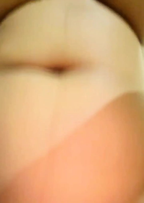 cute girl exposed her nude selfie video