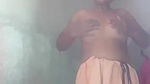 saree kholke video nude dikhayi