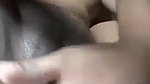 badi chuche wali ladki ne chut mein ungli kri