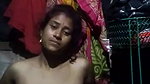 dusky ladki ne boob or hand dikhayi