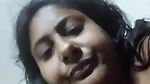 Busty Bengali wife boob show MMS video