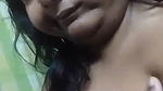 Busty Bengali wife boob show MMS video