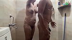 Nahate Waqt Desi Couple Ne Bathroom Me Kiya Sex