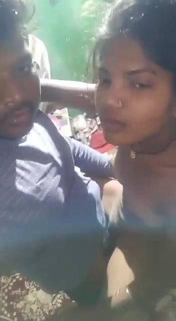 Village Couple Dhire Dhire Sex Ka Maza Lete Aur Humein Dete Hue