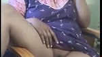 tamil aunty casually exposing pussy