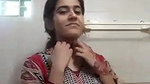 ladki ne bathroom mein boob dikhayi