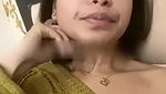 gf ne vc mein boob dikhayi