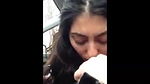 desi girl blowing foreign bf in car