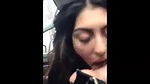 desi girl blowing foreign bf in car