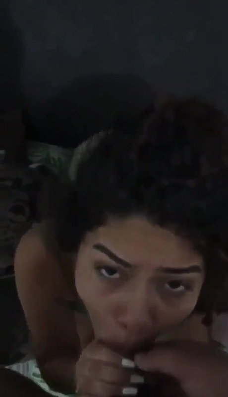 Sexy girl gives bj