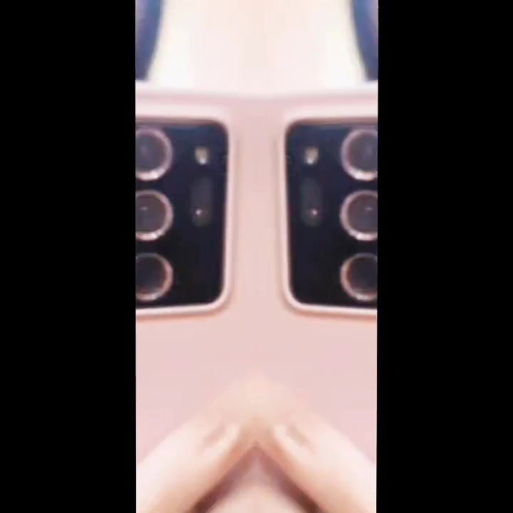 big boobs young nude fingering clips