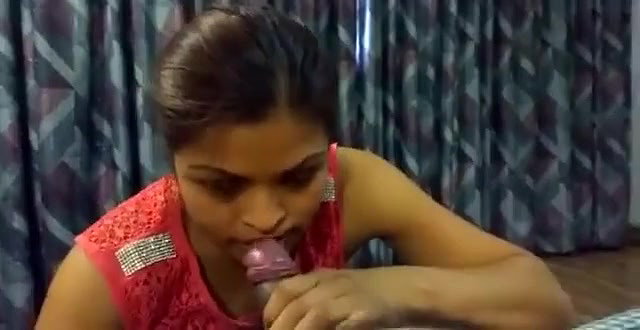 Delhi Ki Bhavi Ne Apne Boyfriend Ko Mast Sa Blowjob Diya