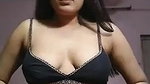 blouse kholke boob dikhayi