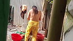 Neighbour Bhabhi Bathing Captured Secretly