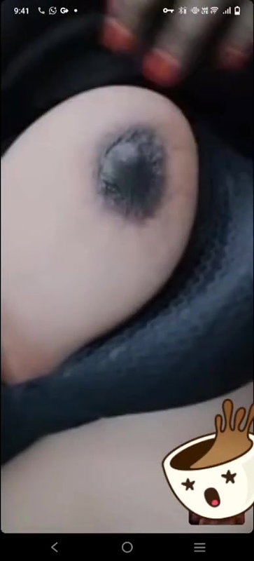 Chubby Girl Showing