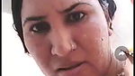 Busty milf aunty Pakistani nude selfie MMS