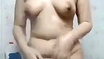gori ladki ki nangi nahate hue video