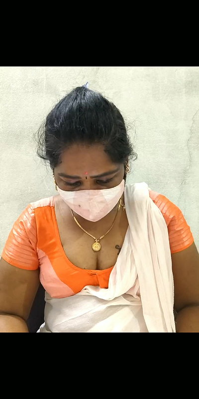 Tamil saree ponnu