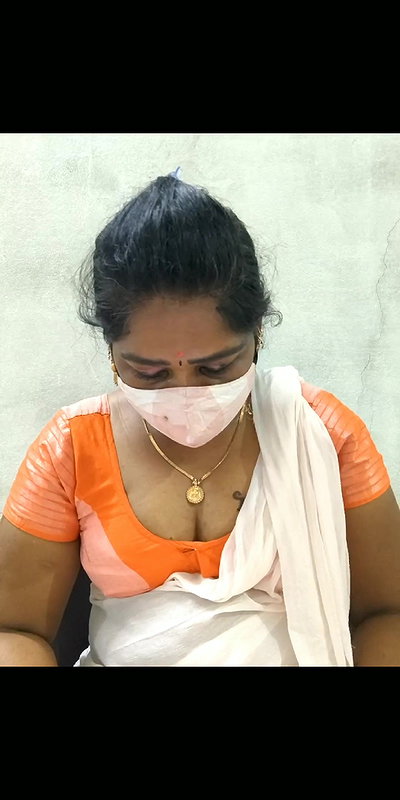 Tamil saree ponnu